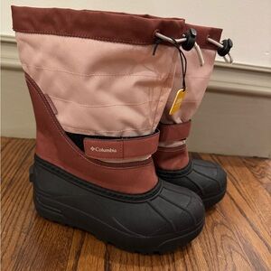 Columbia Two-Tone Pink and Red Snow Boots